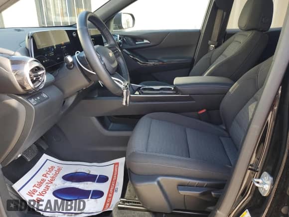 2025 Chevrolet Equinox FWD LT с VIN 3GNAXHEG8SL205194, выставлен на аукционе Copart как лот 54357695 с пробегом 9 396 миль миль и Чистый • Clean title. История ставок и продаж доступна на DreamBid. Изображение 7.