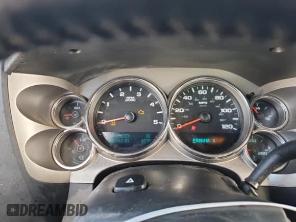 ✅ 2009 Chevrolet Silverado 2500HD LT • VIN: 1GCHK596X9E100768 • Лот: 85802894. Опубликован ранее на Copart с пробегом 240 763 миль. Бесплатный доступ к архиву аукционных продаж из США и подробный отчёт об истории автомобиля на DreamBid. Изображение 9.