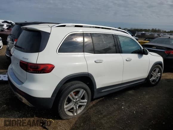 ✅ 2021 Mercedes-Benz GLB 250 • VIN: W1N4M4HB8MW105951 • Lot: 86485345. Listed on Copart with 93,547 mi. Free auction sales archive from the USA and detailed vehicle history report at DreamBid. Image 3.