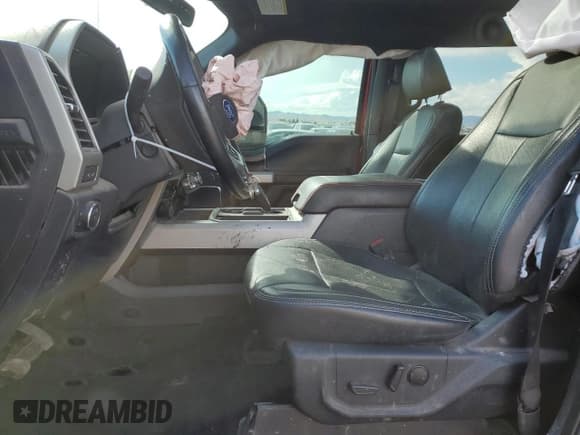 ✅ 2022 Ford F-350 XL • VIN: 1FT8W3BT7NEC66510 • Lot: 67524394. Wystawiony na Copart z przebiegiem Nie podano. Bezpłatny archiwum sprzedaży aukcyjnych z USA i szczegółowy raport historii pojazdu na DreamBid. Zdjęcie 7.