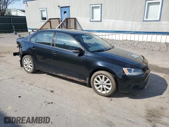 ✅ 2011 Volkswagen Jetta SE • VIN: 3VWDZ7AJ8BM304794 • Lot: 56118385. Listed on Copart with 287,606 mi. Free auction sales archive from the USA and detailed vehicle history report at DreamBid. Image 4.