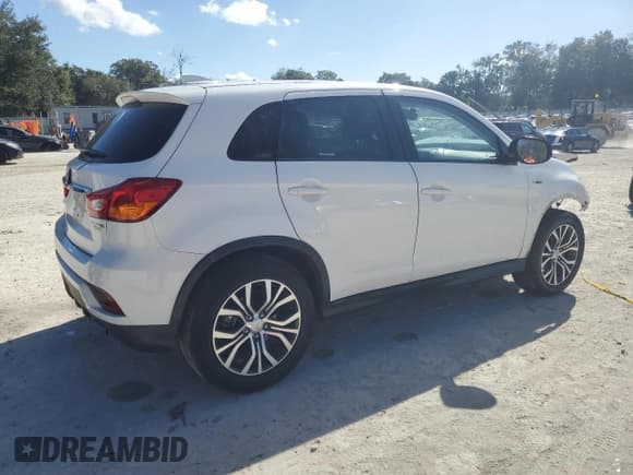 ✅ 2018 Mitsubishi Outlander ES • VIN: JA4AP3AU4JZ011674 • Lot: 91460965. Listed on Copart with 44,084 mi. Free auction sales archive from the USA and detailed vehicle history report at DreamBid. Image 3.