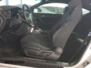 ✅ 2013 Hyundai Genesis Coupe R-Spec • VIN: KMHHT6KD7DU104430 • Lot: 48002295. Wystawiony na Copart z przebiegiem 57 063 mil. Bezpłatny archiwum sprzedaży aukcyjnych z USA i szczegółowy raport historii pojazdu na DreamBid. Zdjęcie 7.