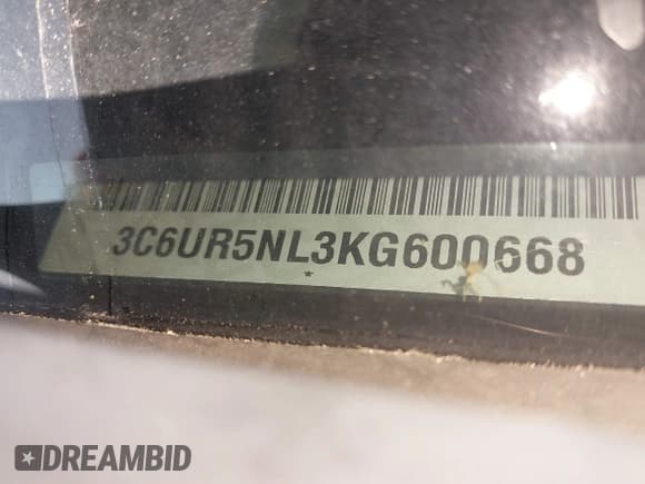 ✅ 2019 Ram 2500 Laramie • VIN: 3C6UR5NL3KG600668 • Lot: 43692450. Listed on IAAI with 33,211 mi. Free auction sales archive from the USA and detailed vehicle history report at DreamBid. Image 18.