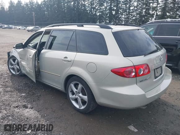 ✅ 2005 Mazda 6 Sport S • VIN: 1YVHP82D855M38086 • Lot: 41390658. Wystawiony na IAAI z przebiegiem 95 297 mil. Bezpłatny archiwum sprzedaży aukcyjnych z USA i szczegółowy raport historii pojazdu na DreamBid. Zdjęcie 3.