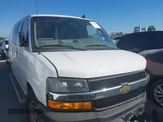 ✅ 2022 Chevrolet Express Cargo • VIN: 1GCWGAFP5N1269774 • Lot: 43512863. Listed on IAAI with 45,937 mi. Free auction sales archive from the USA and detailed vehicle history report at DreamBid. Image 1.