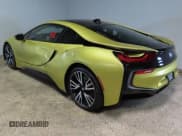 ✅ 2017 BMW i8 • VIN: WBY2Z2C31HV676809 • Lot: 79545994. Wystawiony na Copart z przebiegiem 53 409 mil. Bezpłatny archiwum sprzedaży aukcyjnych z USA i szczegółowy raport historii pojazdu na DreamBid. Zdjęcie 4.