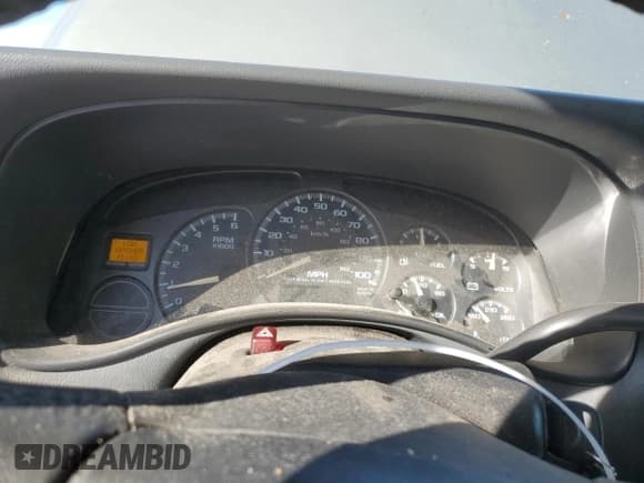 ✅ 2002 Chevrolet Suburban LS • VIN: 3GNFK16Z02G196575 • Лот: 80636624. Опубликован ранее на Copart с пробегом Не указан. Бесплатный доступ к архиву аукционных продаж из США и подробный отчёт об истории автомобиля на DreamBid. Изображение 9.