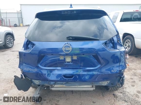 ✅ 2020 Nissan Rogue S • VIN: JN8AT2MT4LW013917 • Lot: 42241535. Listed on IAAI with 50,291 mi. Free auction sales archive from the USA and detailed vehicle history report at DreamBid. Image 17.
