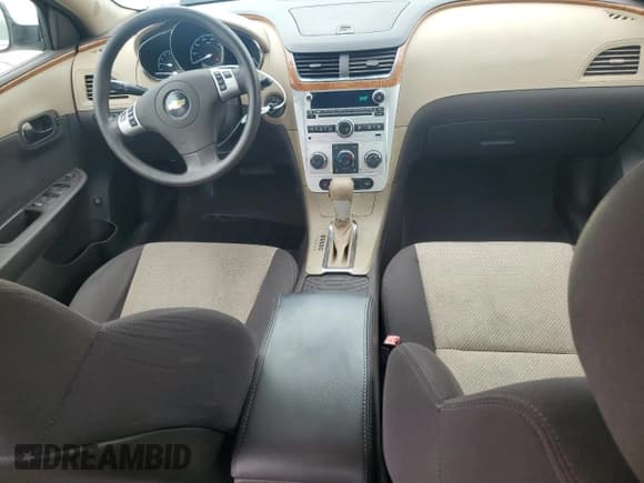 ✅ 2011 Chevrolet Malibu 1LT • VIN: 1G1ZC5E13BF266974 • Lot: 72891844. Listed on Copart with 144,170 mi. Free auction sales archive from the USA and detailed vehicle history report at DreamBid. Image 8.