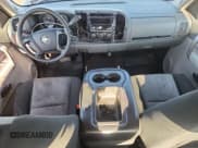 ✅ 2009 Chevrolet Silverado 1500 Work Truck • VIN: 1GCEC19X39Z166055 • Lot: 69466085. Wystawiony na Copart z przebiegiem 163 235 mil. Bezpłatny archiwum sprzedaży aukcyjnych z USA i szczegółowy raport historii pojazdu na DreamBid. Zdjęcie 8.