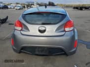 ✅ 2012 Hyundai Veloster w/Red Int • VIN: KMHTC6AD5CU070322 • Lot: 72615764. Wystawiony na Copart z przebiegiem Nie podano. Bezpłatny archiwum sprzedaży aukcyjnych z USA i szczegółowy raport historii pojazdu na DreamBid. Zdjęcie 6.