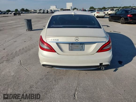 ✅ 2012 Mercedes-Benz CLS 550 • VIN: WDDLJ7DB9CA040189 • Лот: 80680635. Опубликован ранее на Copart с пробегом 108 458 миль. Бесплатный доступ к архиву аукционных продаж из США и подробный отчёт об истории автомобиля на DreamBid. Изображение 6.
