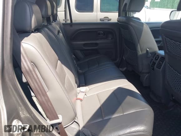 ✅ 2008 Honda Pilot EX-L • VIN: 5FNYF18768B028598 • Lot: 42768396. Wystawiony na IAAI z przebiegiem 145 807 mil. Bezpłatny archiwum sprzedaży aukcyjnych z USA i szczegółowy raport historii pojazdu na DreamBid. Zdjęcie 8.