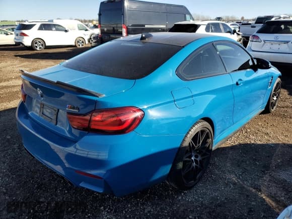 ✅ 2020 BMW M4 • VIN: WBS4Y9C02LFJ30253 • Lot: 92276965. Listed on Copart with 18,937 mi. Free auction sales archive from the USA and detailed vehicle history report at DreamBid. Image 3.