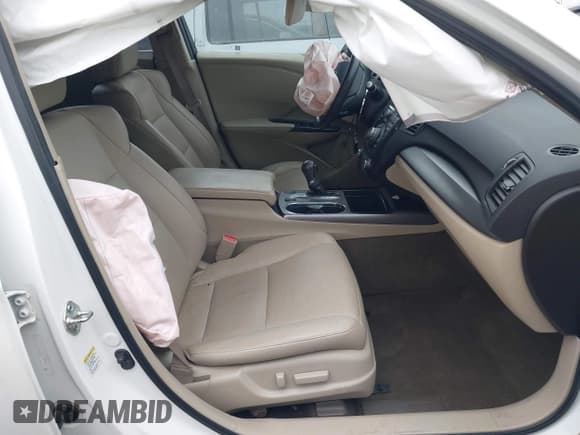 ✅ 2013 Acura RDX Technology • VIN: 5J8TB3H51DL009949 • Lot: 41456511. Wystawiony na IAAI z przebiegiem 96 194 mil. Bezpłatny archiwum sprzedaży aukcyjnych z USA i szczegółowy raport historii pojazdu na DreamBid. Zdjęcie 5.