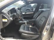 ✅ 2013 Mercedes-Benz C 250 Sport • VIN: WDDGF4HB5DA771327 • Лот: 83956385. Опубликован ранее на Copart с пробегом 103 256 миль. Бесплатный доступ к архиву аукционных продаж из США и подробный отчёт об истории автомобиля на DreamBid. Изображение 7.