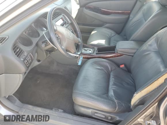 ✅ 2000 Acura TL • VIN: 19UUA5675YA016850 • Лот: 85766855. Опубликован ранее на Copart с пробегом 112 616 миль. Бесплатный доступ к архиву аукционных продаж из США и подробный отчёт об истории автомобиля на DreamBid. Изображение 7.