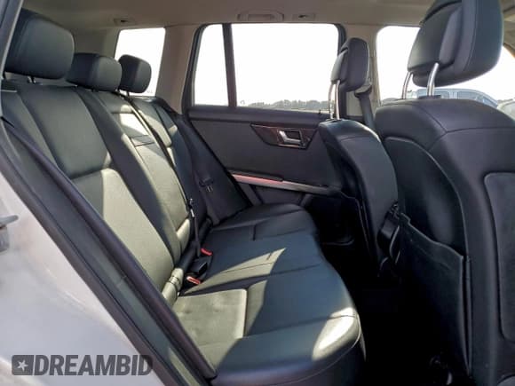 ✅ 2013 Mercedes-Benz GLK 350 • VIN: WDCGG5HB0DG148704 • Лот: 95131985. Опубликован ранее на Copart с пробегом 141 505 миль. Бесплатный доступ к архиву аукционных продаж из США и подробный отчёт об истории автомобиля на DreamBid. Изображение 11.