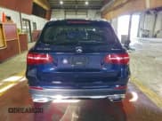 ✅ 2019 Mercedes-Benz GLC 300 • VIN: WDC0G4KB6KV160451 • Лот: 94238435. Опубликован ранее на Copart с пробегом 107 668 миль. Бесплатный доступ к архиву аукционных продаж из США и подробный отчёт об истории автомобиля на DreamBid. Изображение 6.