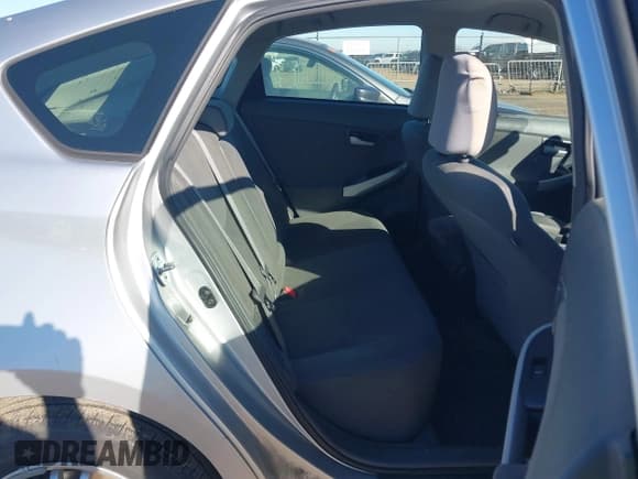 ✅ 2011 Toyota Prius I • VIN: JTDKN3DU7B5341409 • Лот: 41552040. Опубликован ранее на IAAI с пробегом 227 723 миль. Бесплатный доступ к архиву аукционных продаж из США и подробный отчёт об истории автомобиля на DreamBid. Изображение 8.