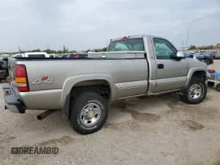 2002 Chevrolet Silverado 2500HD LS z VIN 1GCHK24UX2E122182, wystawiony jako Copart lot #86616065 z przebiegiem 78 514 mil mil oraz Szkoda całkowita • Salvage title. Historia ofert i sprzedaży dostępna na DreamBid. Obrazek 3.