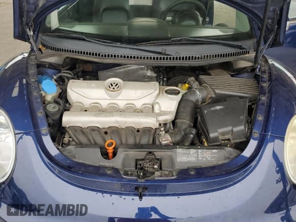 ✅ 2006 Volkswagen Beetle • VIN: 3VWRF31YX6M333207 • Лот: 61834515. Опубликован ранее на Copart с пробегом 82 466 миль. Бесплатный доступ к архиву аукционных продаж из США и подробный отчёт об истории автомобиля на DreamBid. Изображение 11.