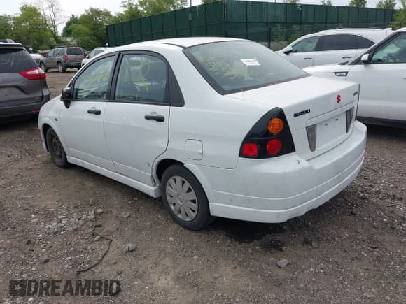 ✅ 2007 Suzuki Aerio Premium • VIN: JS2RA62S075354481 • Lot: 42250286. Wystawiony na IAAI z przebiegiem Nie podano. Bezpłatny archiwum sprzedaży aukcyjnych z USA i szczegółowy raport historii pojazdu na DreamBid. Zdjęcie 3.