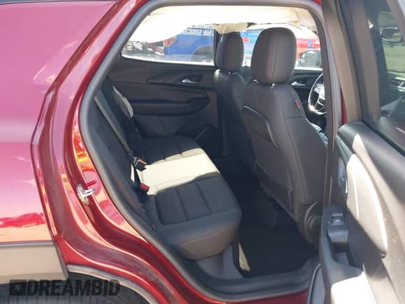 2022 Chevrolet TrailBlazer RS с VIN KL79MTSL6NB137134, выставлен на аукционе IAAI как лот 43131529 с пробегом 36 081 миль миль и . История ставок и продаж доступна на DreamBid. Изображение 8.