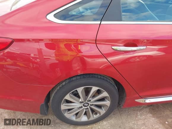 2017 Hyundai Sonata Sport с VIN 5NPE34AF1HH468888, выставлен на аукционе IAAI как лот 43578294 с пробегом 104 470 миль миль и . История ставок и продаж доступна на DreamBid. Изображение 6.