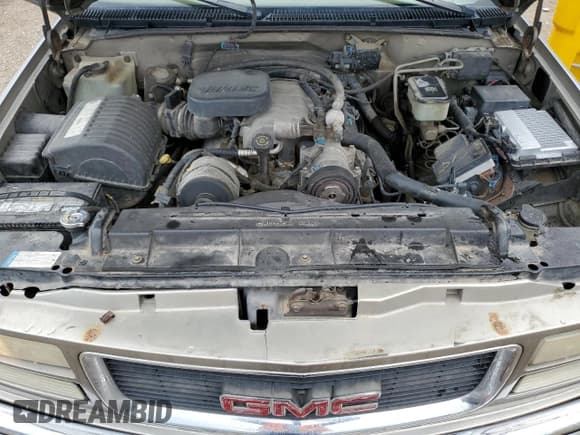 ✅ 1999 GMC Sierra 3500 • VIN: 1GTHK33J4XF014624 • Лот: 65422135. Опубликован ранее на Copart с пробегом 295 090 миль. Бесплатный доступ к архиву аукционных продаж из США и подробный отчёт об истории автомобиля на DreamBid. Изображение 11.