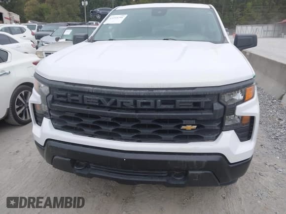 ✅ 2023 Chevrolet Silverado 1500 Work Truck • VIN: 1GCRDAED8PZ142227 • Lot: 43235296. Wystawiony na IAAI z przebiegiem 20 029 mil. Bezpłatny archiwum sprzedaży aukcyjnych z USA i szczegółowy raport historii pojazdu na DreamBid. Zdjęcie 12.
