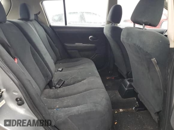 ✅ 2012 Nissan Versa S • VIN: 3N1BC1CP0CK209592 • Lot: 90385665. Wystawiony na Copart z przebiegiem 166 985 mil. Bezpłatny archiwum sprzedaży aukcyjnych z USA i szczegółowy raport historii pojazdu na DreamBid. Zdjęcie 10.