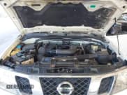 ✅ 2017 Nissan Frontier SV • VIN: 1N6BD0CT4HN725986 • Lot: 43684112. Wystawiony na IAAI z przebiegiem 106 999 mil. Bezpłatny archiwum sprzedaży aukcyjnych z USA i szczegółowy raport historii pojazdu na DreamBid. Zdjęcie 10.