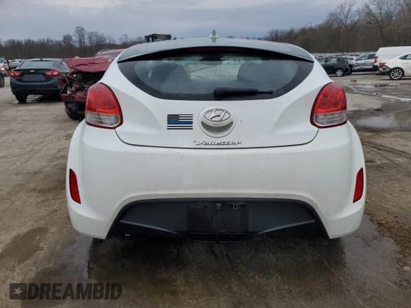 ✅ 2013 Hyundai Veloster RE:MIX • VIN: KMHTC6AD9DU104635 • Лот: 51168275. Размещён на Copart с пробегом 123 866 миль миль. Получите бесплатный доступ к архиву аукционных продаж из США и посмотрите подробный отчёт об истории автомобиля на DreamBid. Изображение 6.