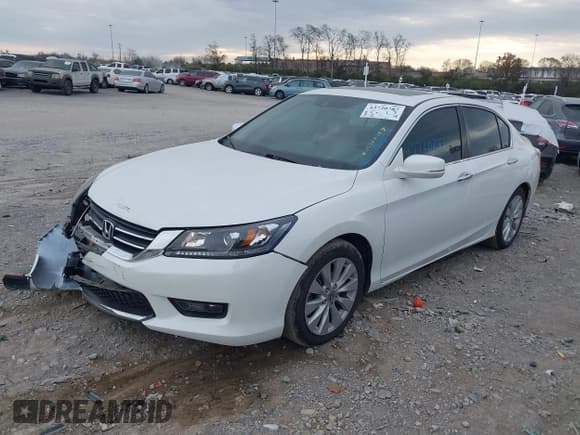 ✅ 2015 Honda Accord EX-L • VIN: 1HGCR2F89FA221712 • Lot: 43720787. Listed on IAAI with 137,968 mi. Free auction sales archive from the USA and detailed vehicle history report at DreamBid. Image 2.