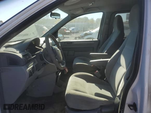 ✅ 2007 Ford Freestar Cargo • VIN: 2FTZA546X7BA14996 • Лот: 76115294. Опубликован ранее на Copart с пробегом 107 450 миль. Бесплатный доступ к архиву аукционных продаж из США и подробный отчёт об истории автомобиля на DreamBid. Изображение 7.