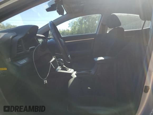 ✅ 2019 Hyundai Elantra SEL • VIN: 5NPD84LF6KH414066 • Lot: 84929845. Listed on Copart with 58,633 mi. Free auction sales archive from the USA and detailed vehicle history report at DreamBid. Image 7.