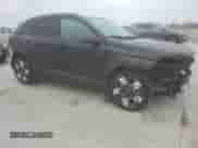 2025 Hyundai Kona SEL with VIN KM8HB3AB8SU209346, listed as a Copart auction lot 81376544 with 931 mi miles and Salvage title. Bid and sale history available at DreamBid. Image 4.