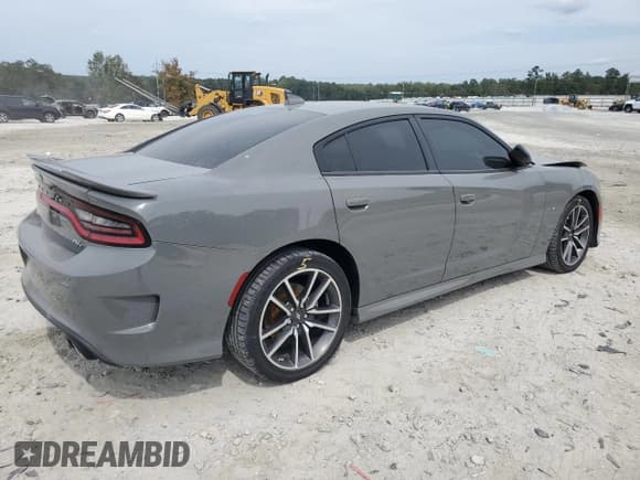✅ 2023 Dodge Charger R/T • VIN: 2C3CDXCTXPH623152 • Lot: 81316545. Wystawiony na Copart z przebiegiem 15 045 mil. Bezpłatny archiwum sprzedaży aukcyjnych z USA i szczegółowy raport historii pojazdu na DreamBid. Zdjęcie 3.