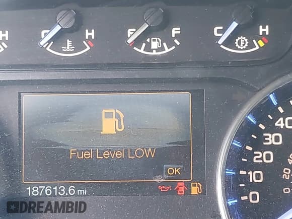 ✅ 2011 Ford F-150 XLT • VIN: 1FTFW1CT2BKD81054 • Lot: 42456169. Wystawiony na IAAI z przebiegiem 187 613 mil. Bezpłatny archiwum sprzedaży aukcyjnych z USA i szczegółowy raport historii pojazdu na DreamBid. Zdjęcie 15.