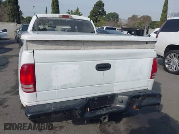 ✅ 2000 Dodge Dakota Sport • VIN: 1B7GL2AN8YS654014 • Лот: 41470554. Размещён на IAAI с пробегом 181 931 миль миль. Получите бесплатный доступ к архиву аукционных продаж из США и посмотрите подробный отчёт об истории автомобиля на DreamBid. Изображение 16.