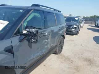 ✅ 2024 Hyundai Santa Fe Calligraphy • VIN: 5NMP54GL3RH049018 • Lot: 43181864. Listed on IAAI with 17,394 mi miles. Access the free auction sales archive from the USA and view a detailed vehicle history report at DreamBid. Image 6.