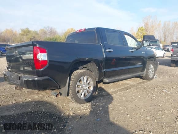 ✅ 2014 Toyota Tundra Limited • VIN: 5TFHW5F12EX405791 • Lot: 43522052. Listed on IAAI with Not provided. Free auction sales archive from the USA and detailed vehicle history report at DreamBid. Image 4.