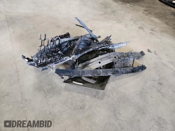 ✅ 2018 Audi RS 5 • VIN: WUAPWAF52JA905229 • Lot: 64581785. Listed on Copart with 31,769 mi. Free auction sales archive from the USA and detailed vehicle history report at DreamBid. Image 12.