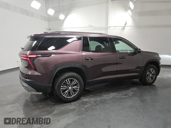 ✅ 2024 Chevrolet Traverse AWD LT • VIN: 1GNEVGKS5RJ178032 • Lot: 90659955. Wystawiony na Copart z przebiegiem 22 351 mil. Bezpłatny archiwum sprzedaży aukcyjnych z USA i szczegółowy raport historii pojazdu na DreamBid. Zdjęcie 3.