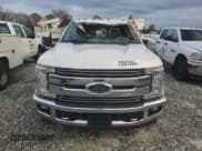 ✅ 2017 Ford F-350 XL • VIN: 1FT8W3CT0HEC18060 • Lot: 78507854. Wystawiony na Copart z przebiegiem Nie podano. Bezpłatny archiwum sprzedaży aukcyjnych z USA i szczegółowy raport historii pojazdu na DreamBid. Zdjęcie 5.