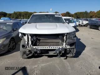 ✅ 2019 Chevrolet Silverado 1500 LT • VIN: 3GCPWCED4KG263178 • Lot: 74199944. Wystawiony na Copart z przebiegiem 128 893 mil. Bezpłatny archiwum sprzedaży aukcyjnych z USA i szczegółowy raport historii pojazdu na DreamBid. Zdjęcie 5.