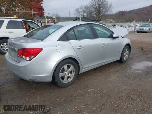 ✅ 2014 Chevrolet Cruze 1LT • VIN: 1G1PC5SB6E7246284 • Лот: 43720380. Опубликован ранее на IAAI с пробегом 154 455 миль. Бесплатный доступ к архиву аукционных продаж из США и подробный отчёт об истории автомобиля на DreamBid. Изображение 4.