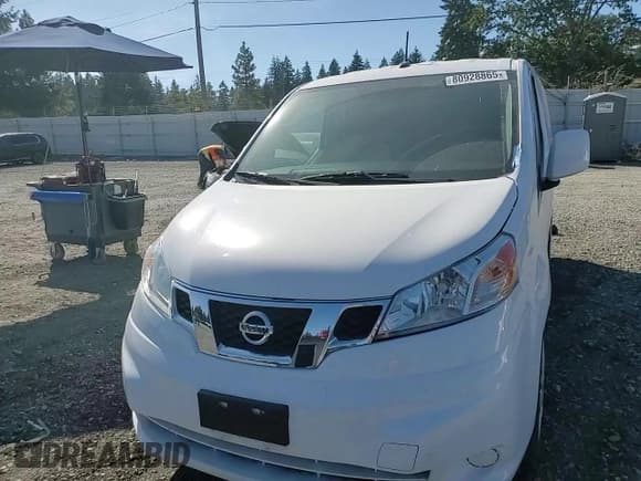 ✅ 2020 Nissan NV200 SV • VIN: 3N6CM0KN3LK701717 • Lot: 80928865. Wystawiony na Copart z przebiegiem 42 157 mil. Bezpłatny archiwum sprzedaży aukcyjnych z USA i szczegółowy raport historii pojazdu na DreamBid. Zdjęcie 14.